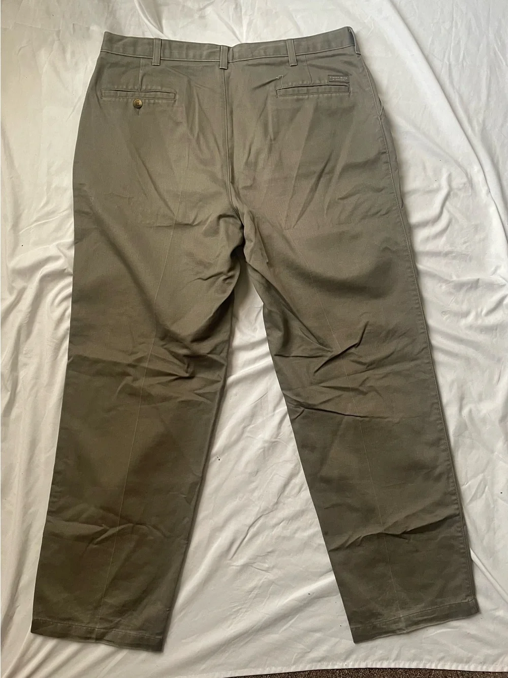 Classic Men’s Olive Green Khaki Dress Pants